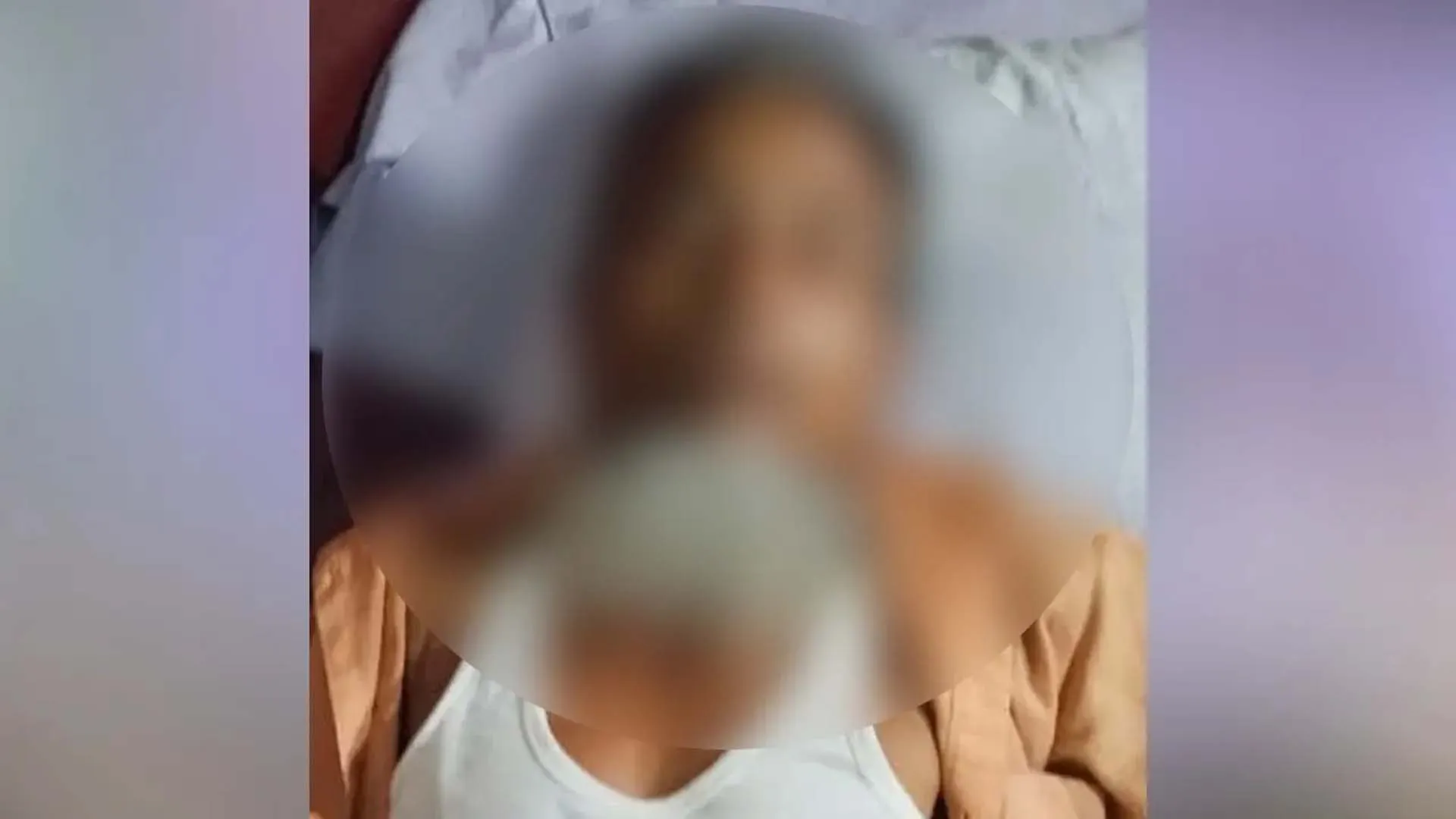 নিজের ব্যাগে থাকা জুস খেয়ে অজ্ঞান পার্টির সদস্য অচেতন